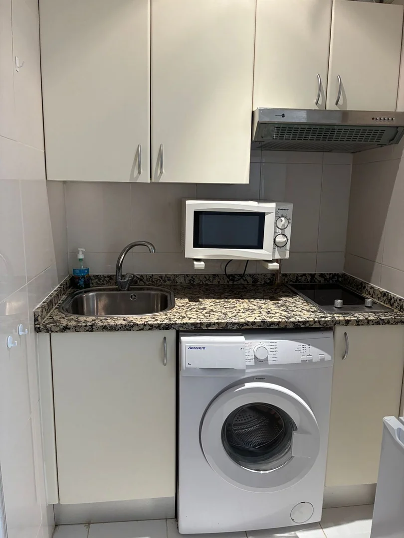 Estudio en Barrio Argüelles - Foto 3