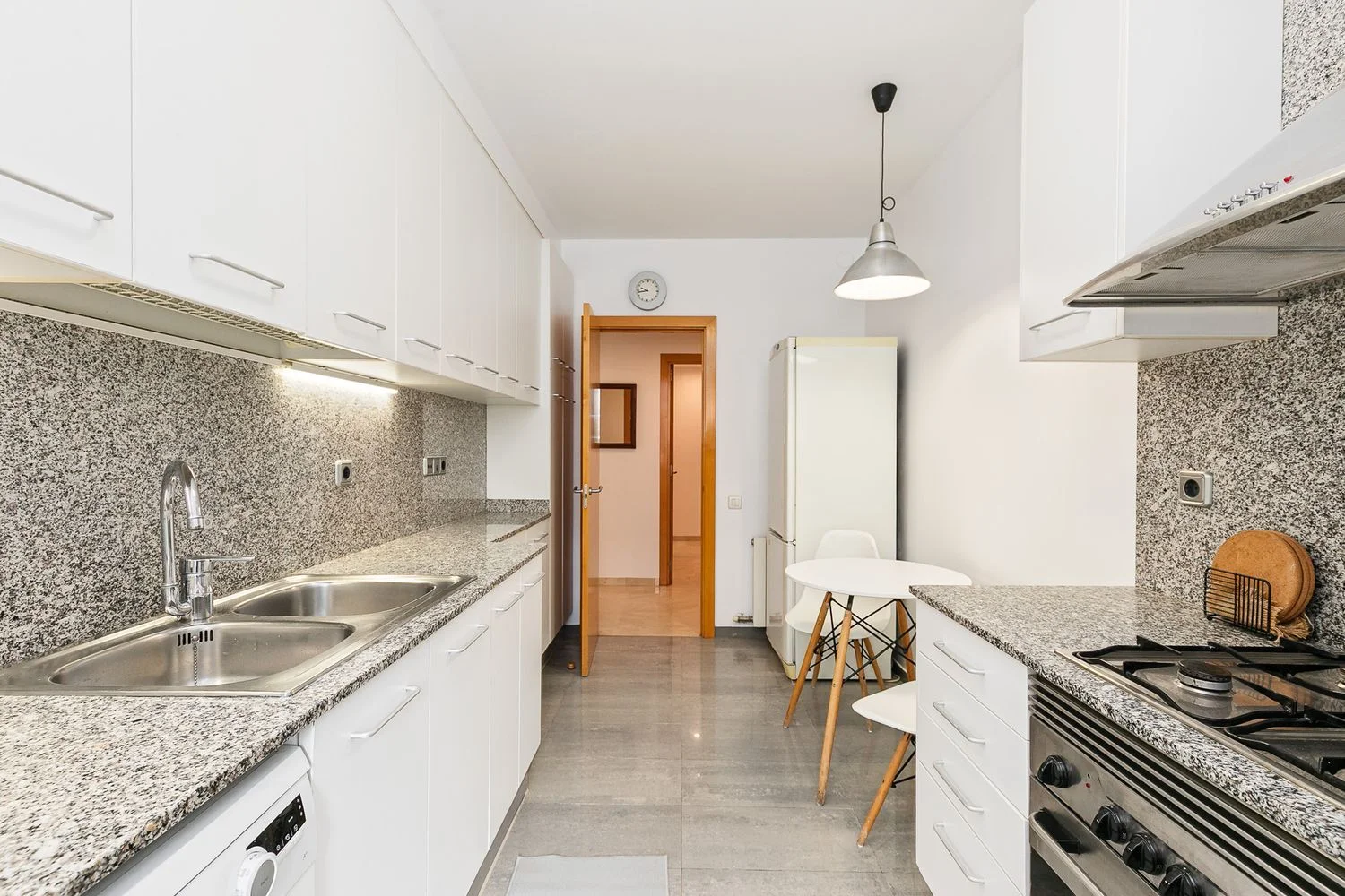 Piso en Barrio El Poblenou - Foto 17