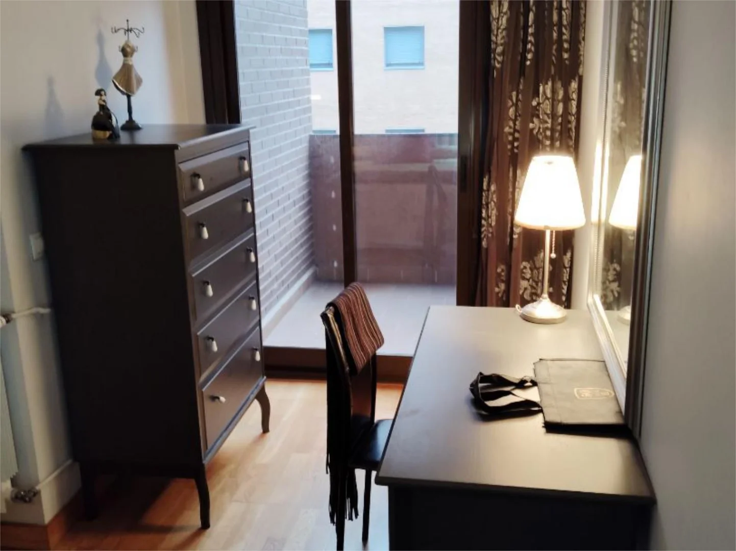 Piso en  Calle de Albadalejo 44 - Foto 3