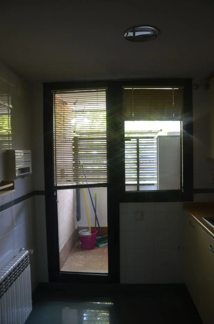 Piso en calle de la Bahía de Santander, 85 - Foto 2