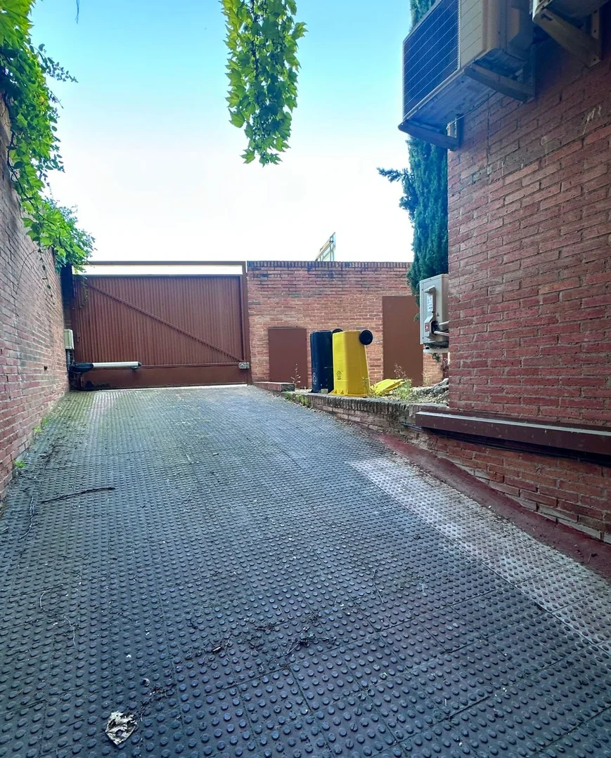 Edificio de uso mixto en Calle de la Hiedra - Foto 58
