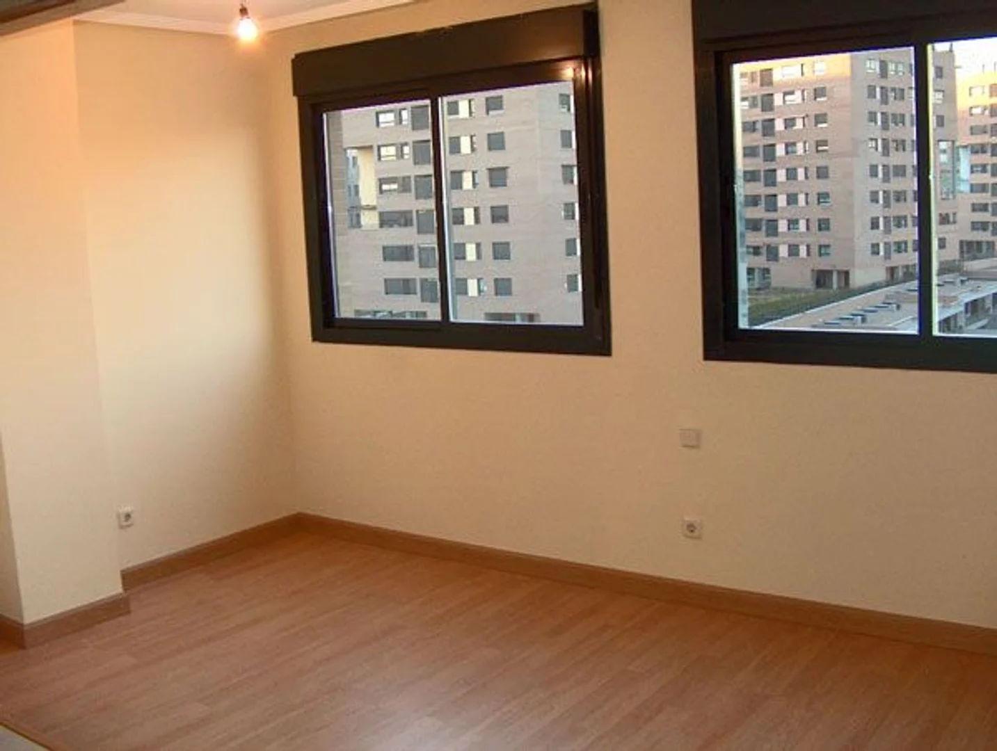 Estudio en avenida del Euro, 21