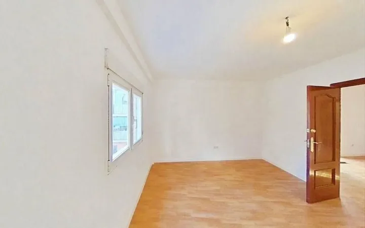 Piso en Calle de Santapau, 66, Porta - Foto 13