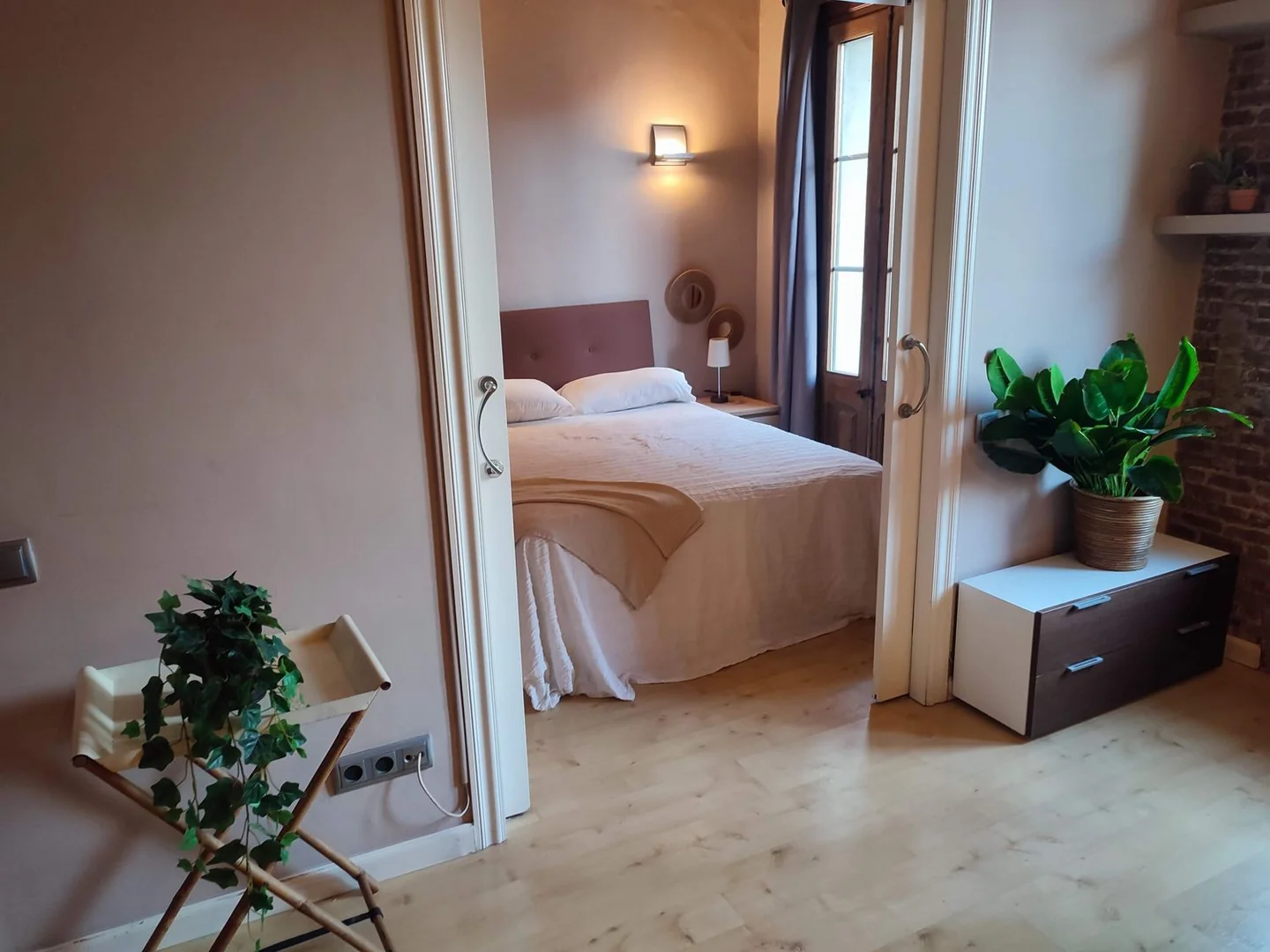 Piso en Paris, 109, Les Corts - Foto 3