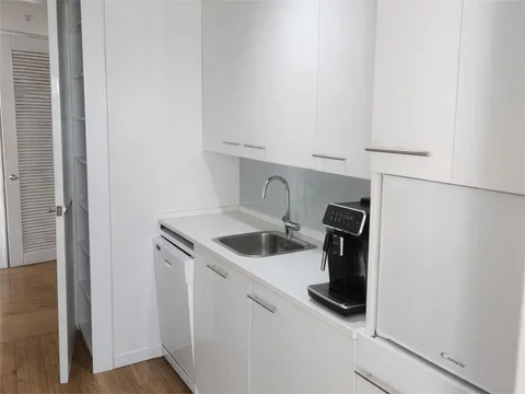 Piso en  Calle de Orense 51 - Foto 12