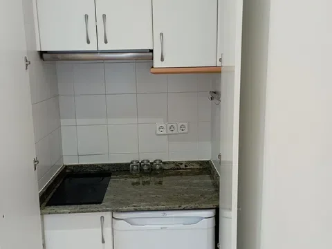 Estudio en calle del Doctor Esquerdo, 160 - Foto 10