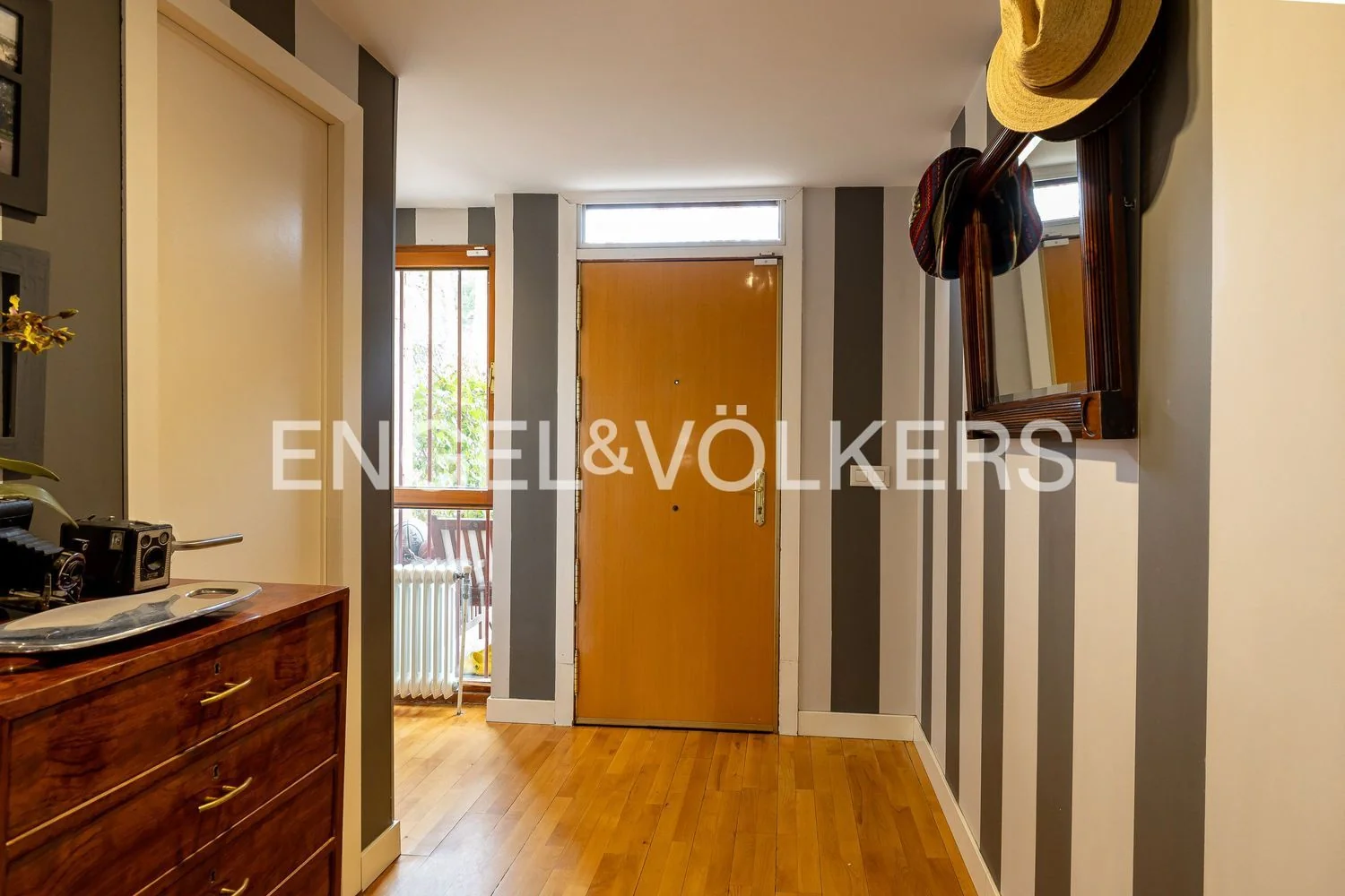 Casa o chalet independiente en Alameda de Osuna - Foto 2