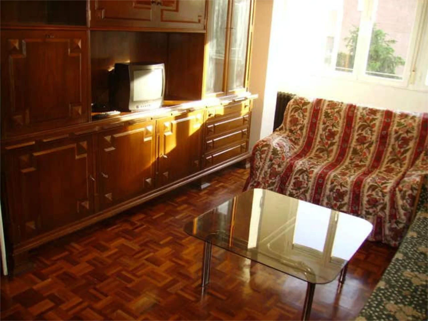 Piso en Embajadores - Foto 1