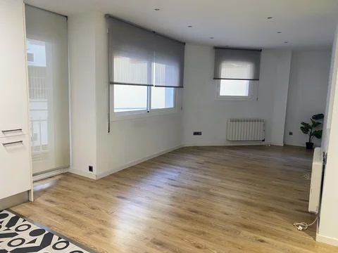 Piso en calle de la Duquessa d'Orleans, 34 - Foto 2