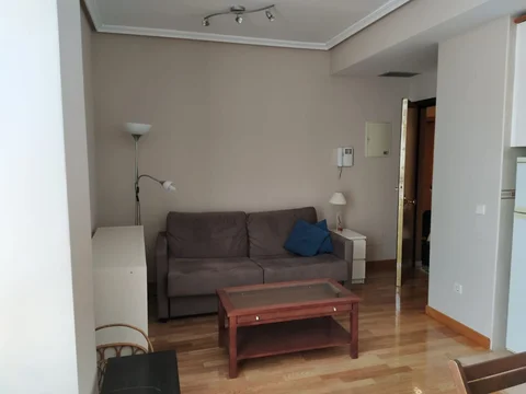 Piso en calle Baracaldo, 24 - Foto 1