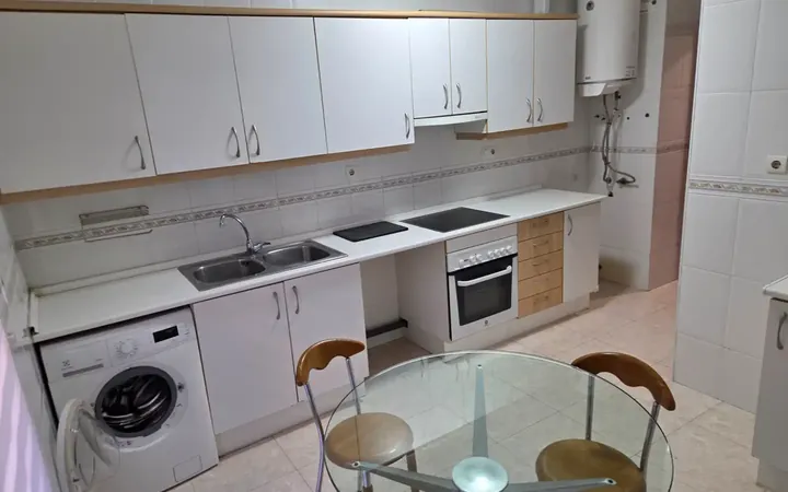 Piso en  Carrer d'Espronceda - Foto 4