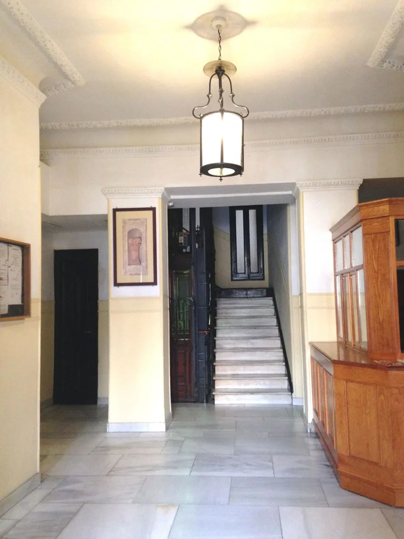 Piso en calle de alberto aguilera, 11 - Foto 3