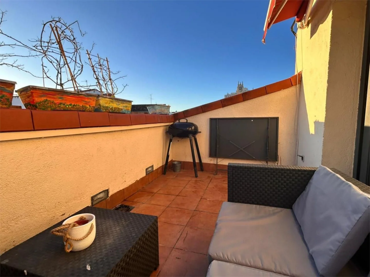 Piso en  Calle de Valverde 43 - Foto 3