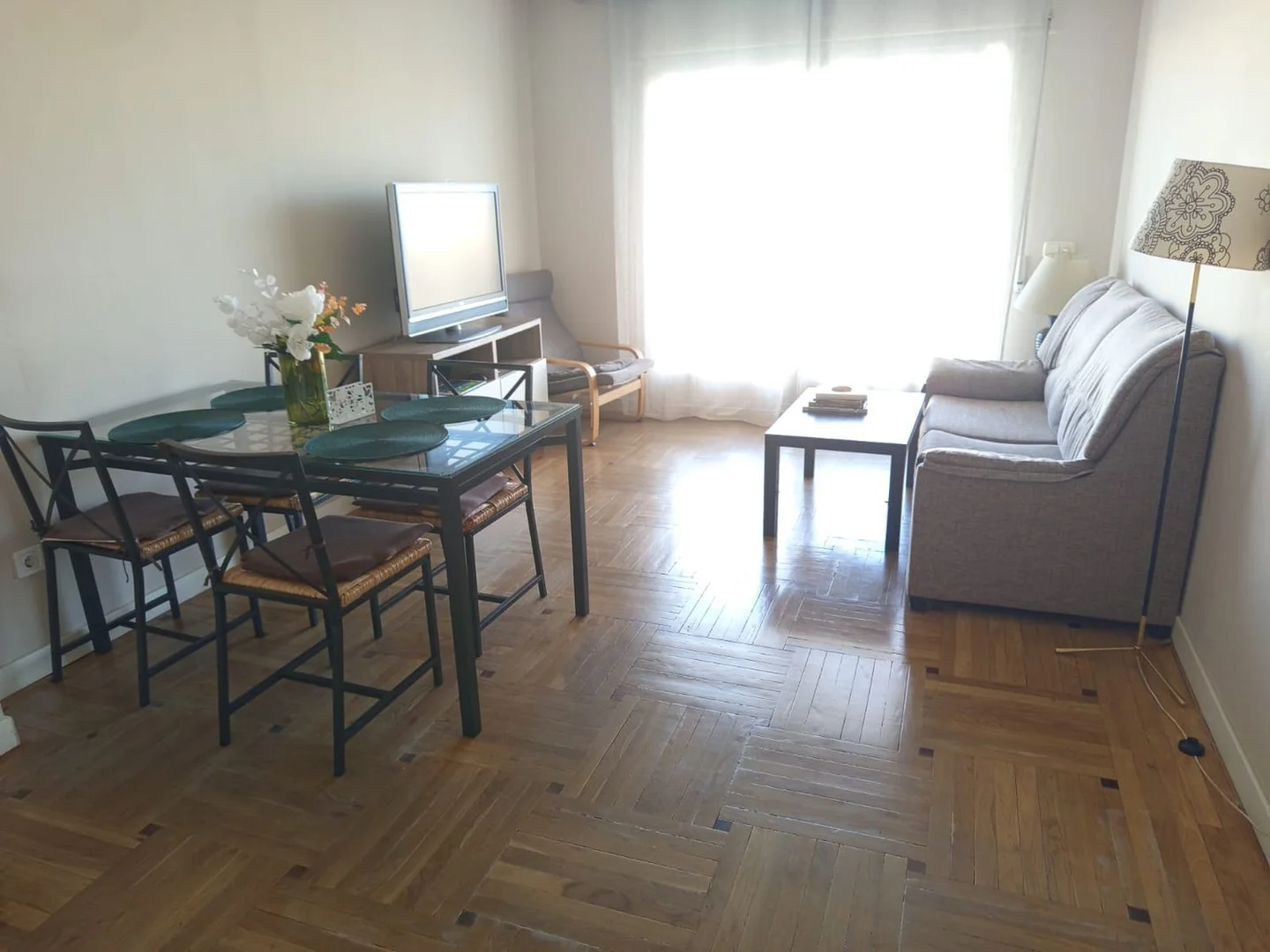 Piso en calle de Bolonia, 5 - Foto 4