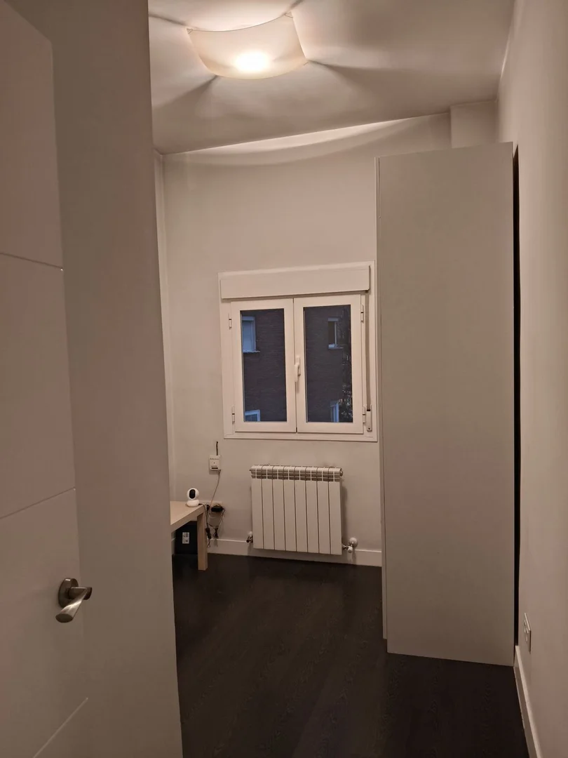 Piso en calle de Embajadores, 124 - Foto 5