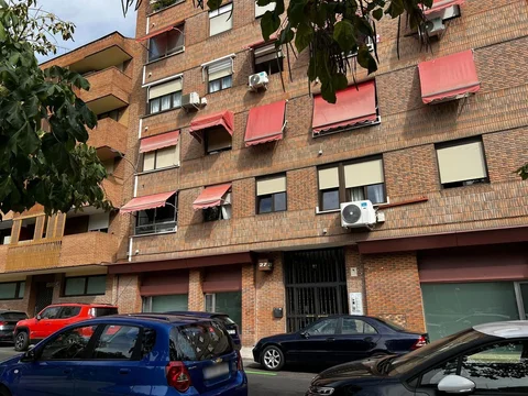 Estudio en calle de Huesca, 27 - Foto 3