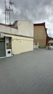 Ático en calle de Rocafort, 205 - Foto 6