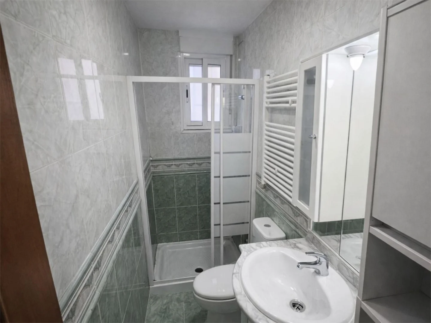 Piso en  Calle del Arroyo de la Media Legua 16 - Foto 21