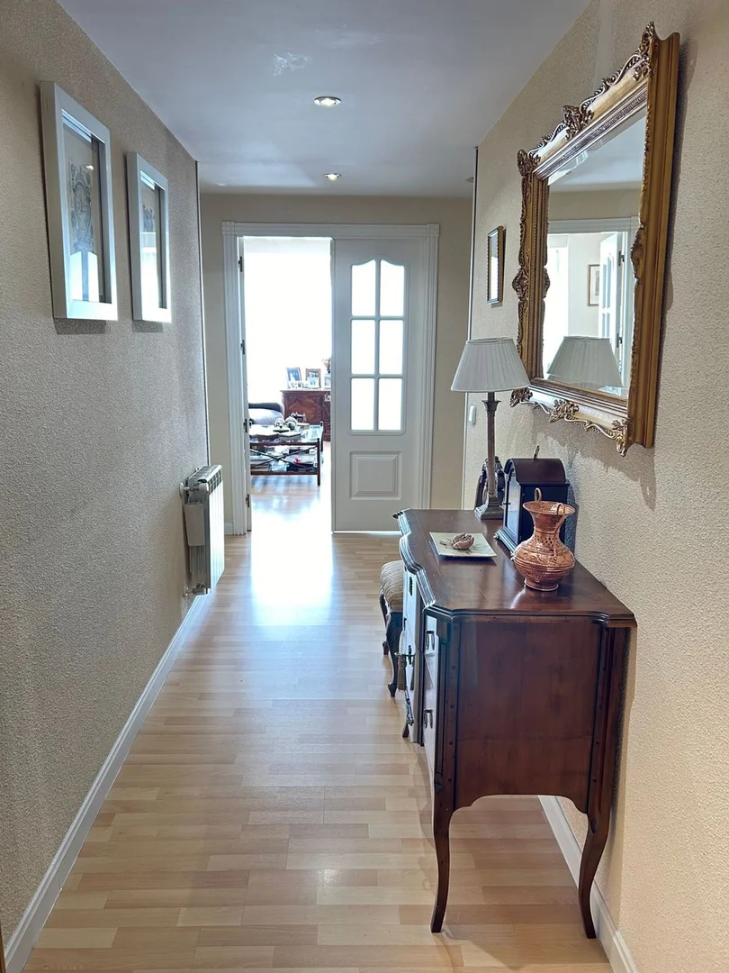 Piso en calle Antonio Romero, 14 - Foto 2