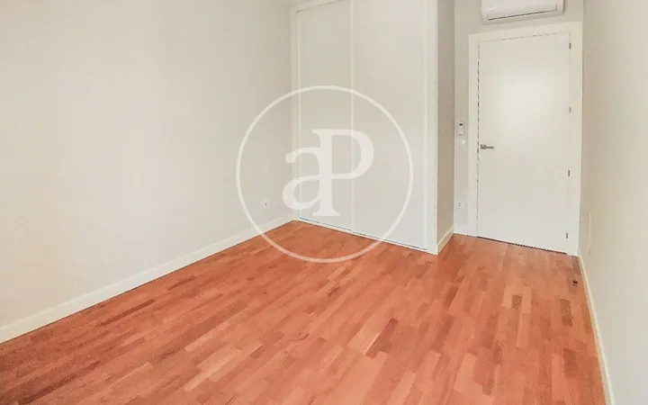 Piso en Calle de Montesa - Foto 12