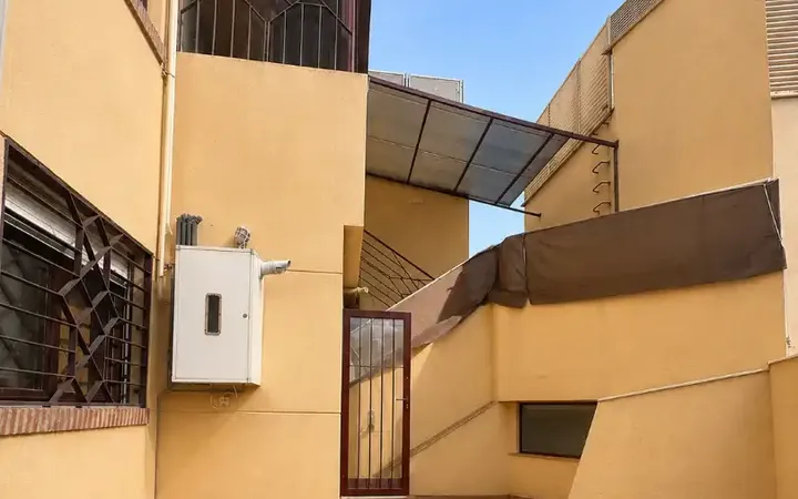 Piso en  Calle de Caroli - Foto 2