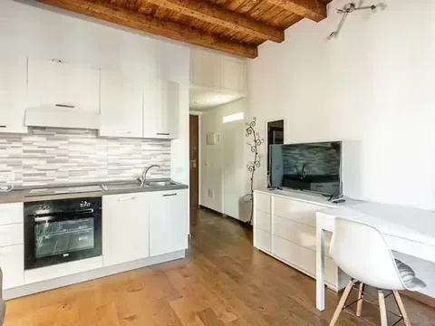 Estudio en calle del Barquillo, 31 - Foto 1