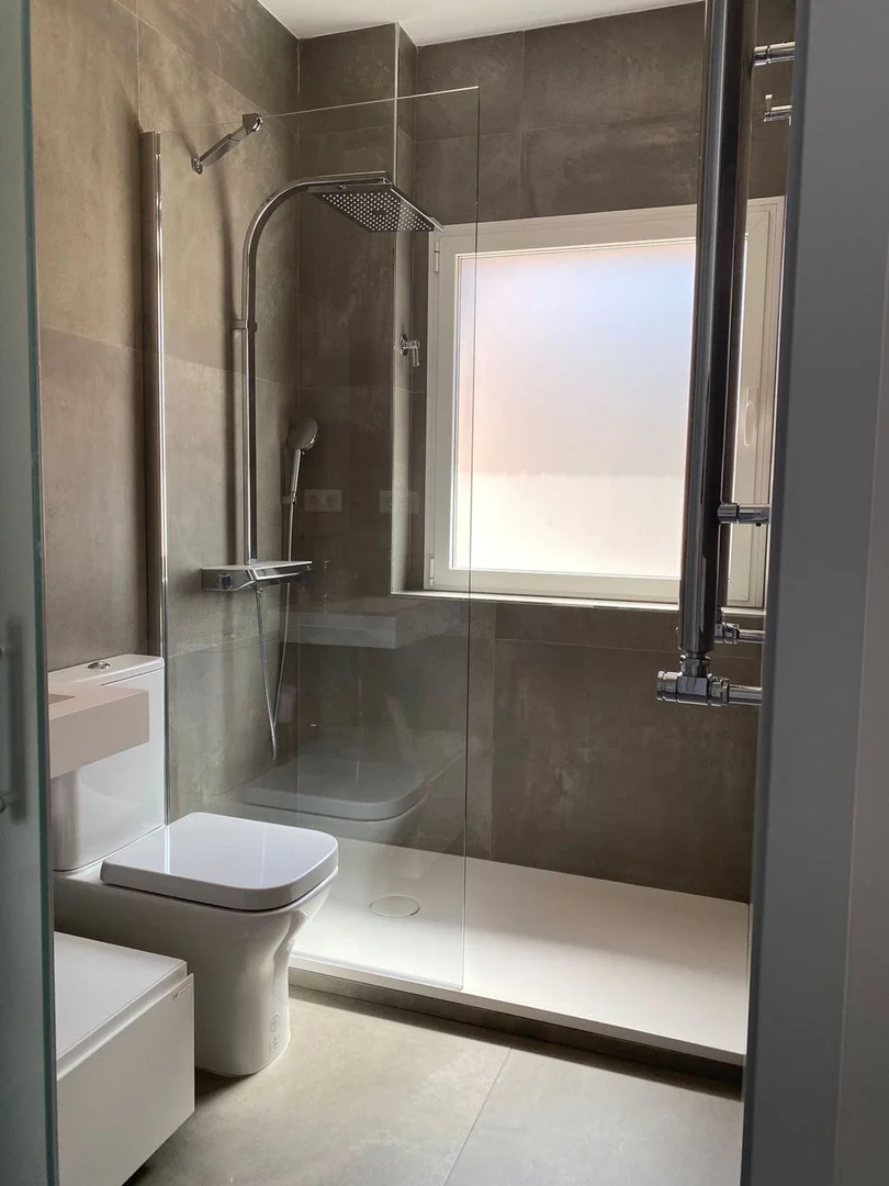 Estudio en avenida de Alberto de Alcocer, 22 - Foto 5