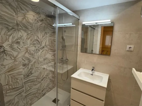 Piso en  Calle de Isaac Peral 10 - Foto 7