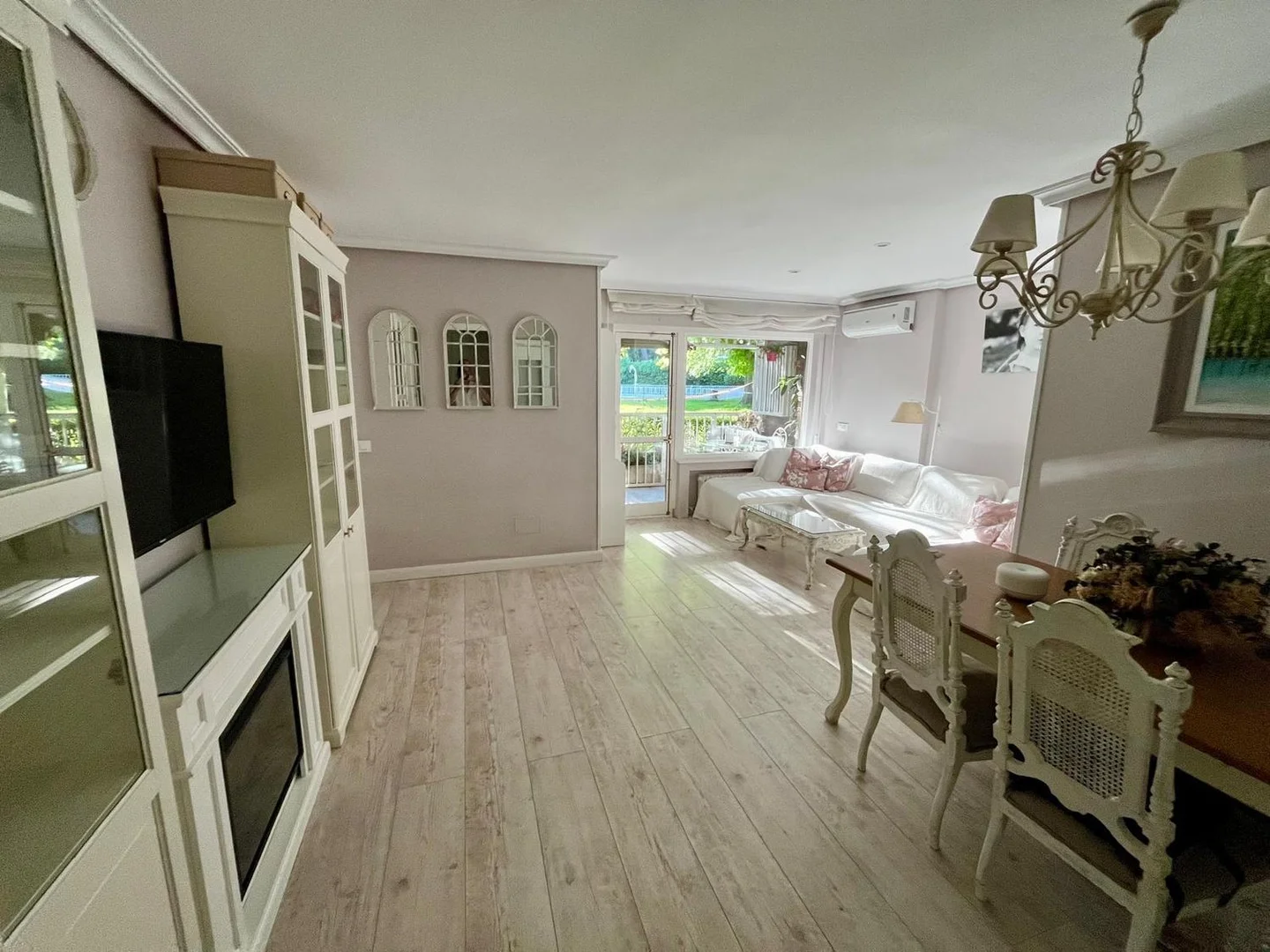 Piso en Barrio Alameda de Osuna - Foto 1