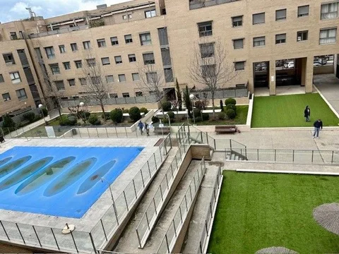 Piso en avenida del Monasterio de El Escorial, 26 - Foto 1