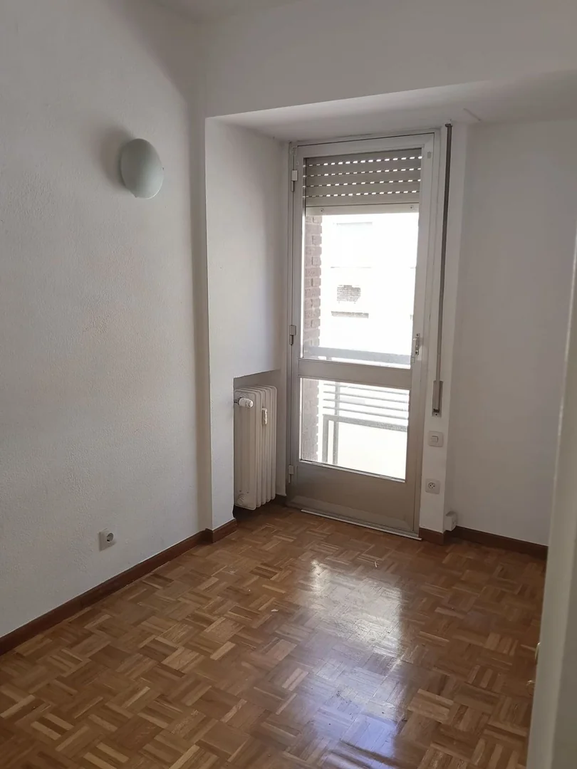 Piso en Calle de Valderribas, 48, Adelfas - Foto 3