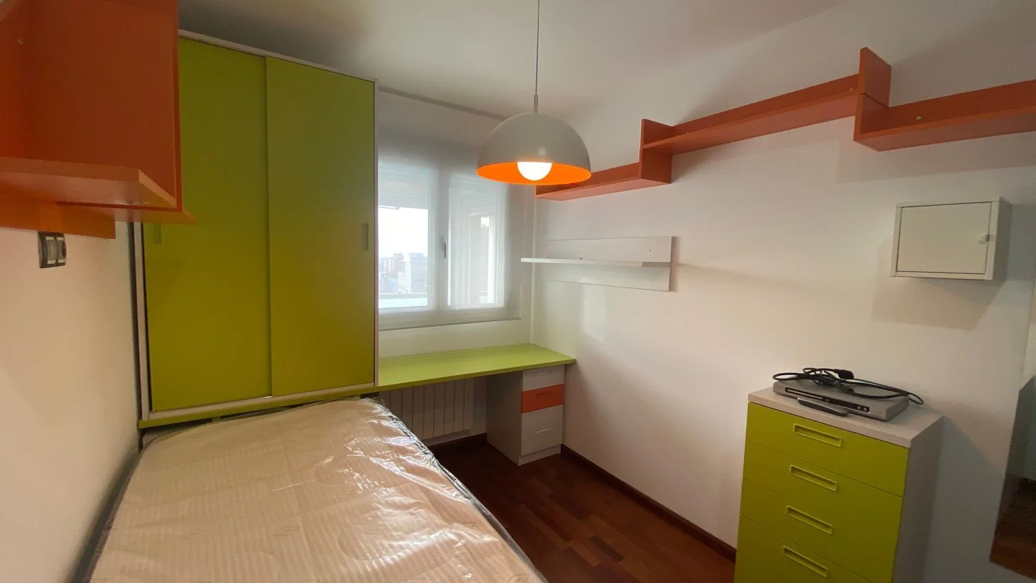 Piso en plaza Catedrática Asunción Linares, 2 - Foto 3