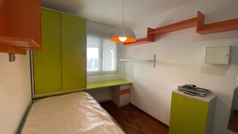 Piso en plaza Catedrática Asunción Linares, 2 - Foto 3