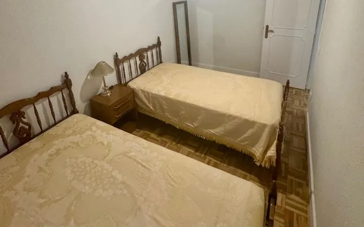 Piso en Calle de Villamanín, Lucero - Foto 31