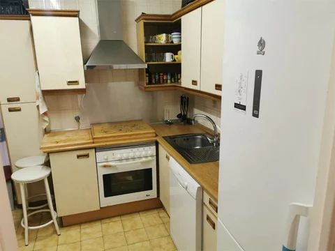 Piso en  Calle Isla Malaita 9 - Foto 4