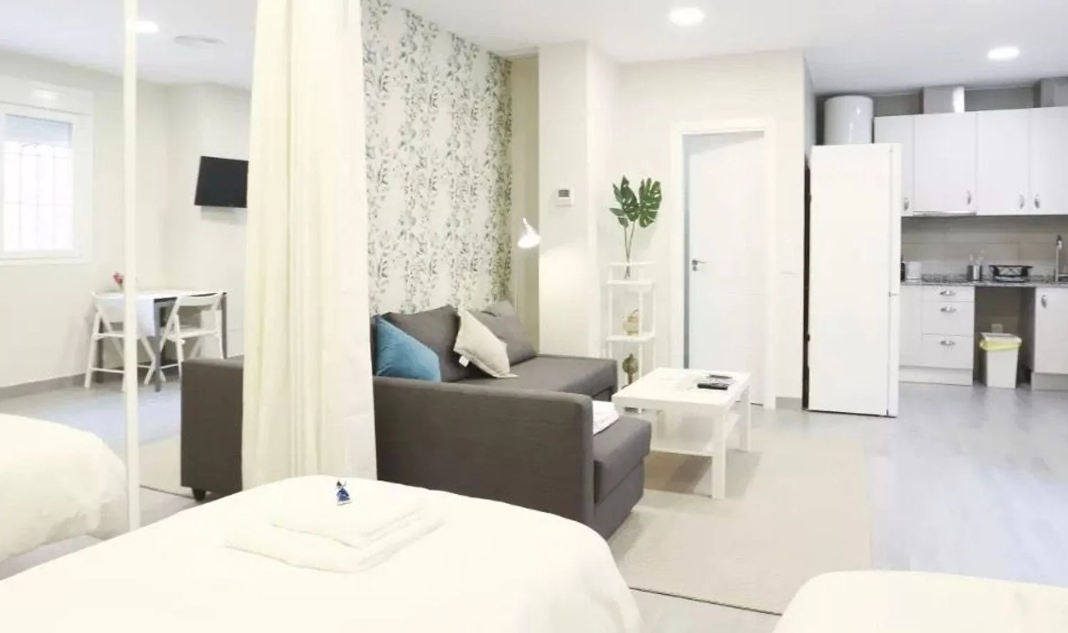 Estudio en Calle de Rafael Bergamín, 4, San Juan Bautista - Foto 3