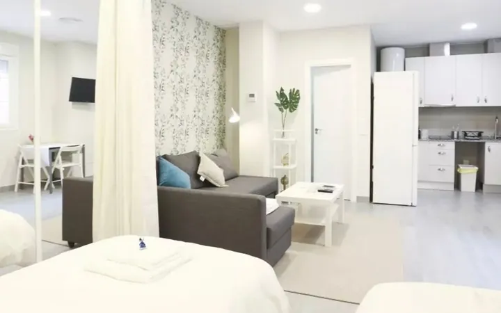 Estudio en Calle de Rafael Bergamín, 4, San Juan Bautista - Foto 3