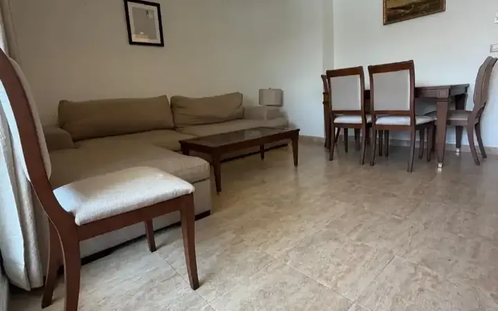 Piso en  Plaza Sierra de Almijara 2 - Foto 8