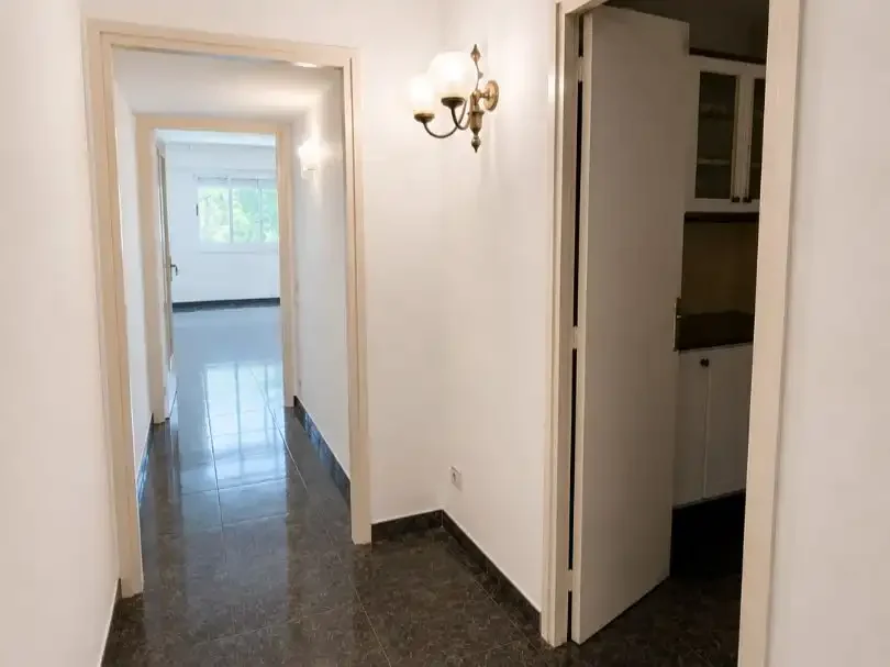 Piso en  Carrer de Vila i Vilà 35 - Foto 3