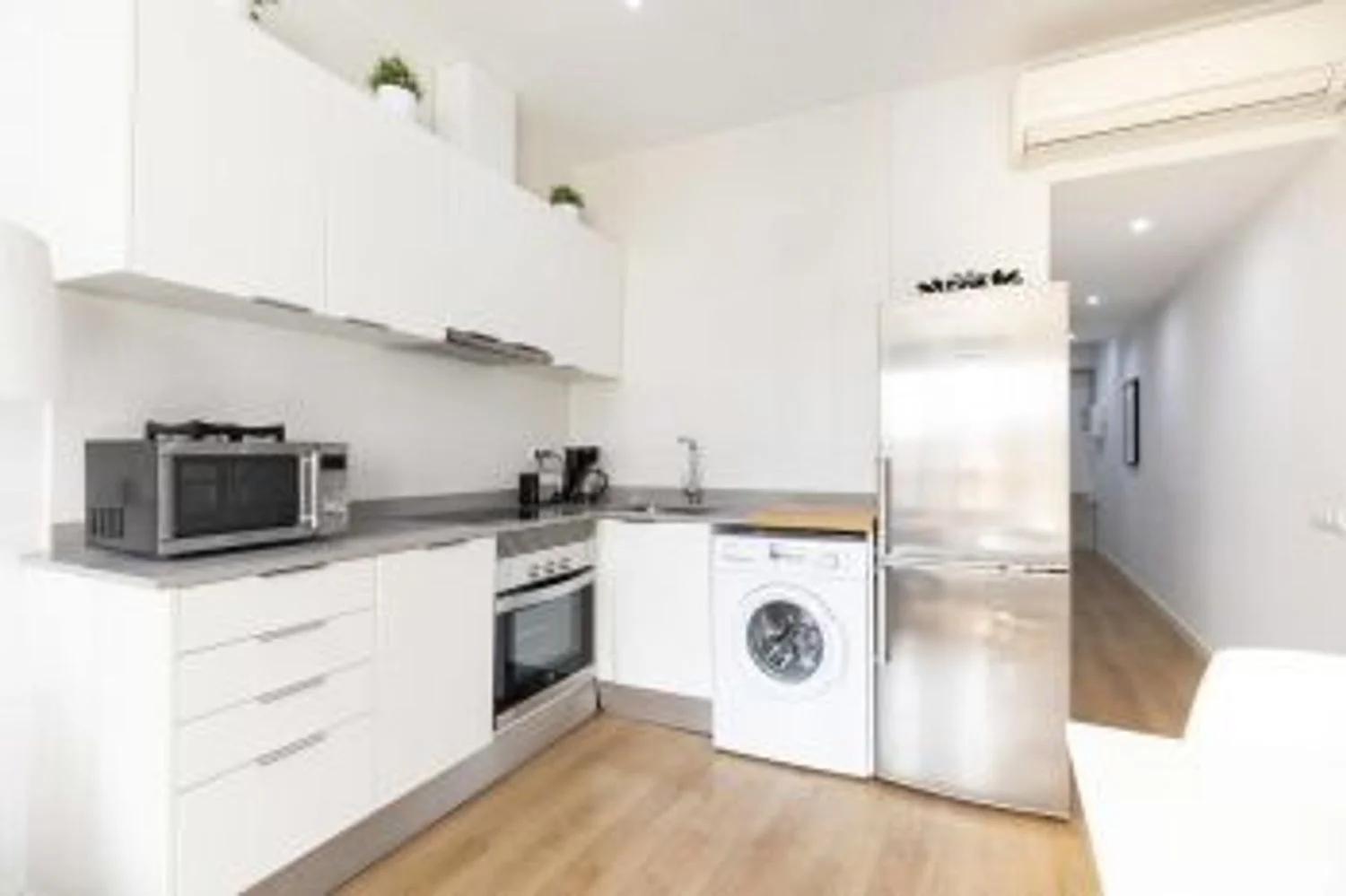 Piso en calle de la Portaferrissa, 18 - Foto 4