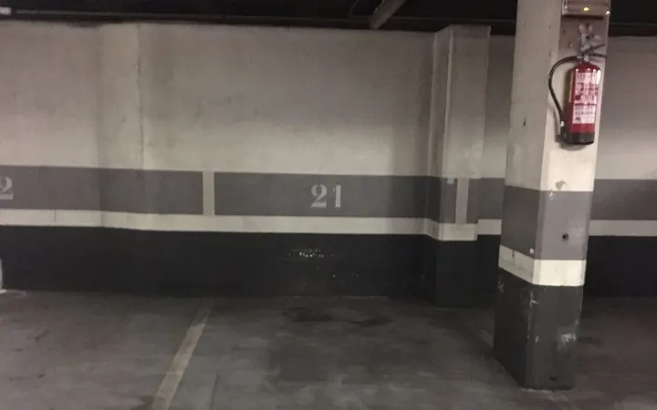 Garaje en Calle de Còrsega, 381 - 387, Vila de Gràcia - Foto 1
