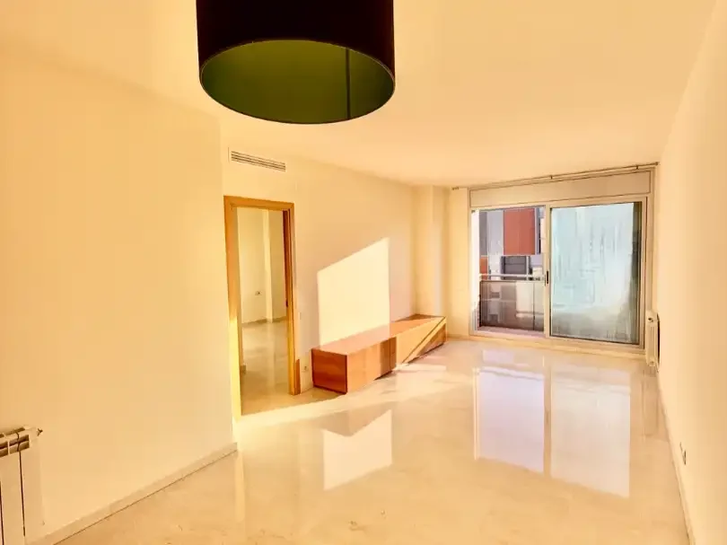Piso en  Carrer de Bolívia 140 - Foto 4