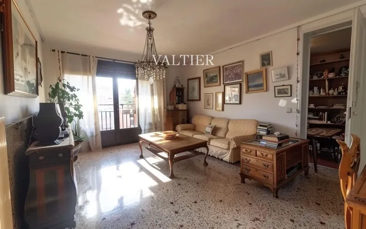 Piso en Calle del Poeta Esteban de Villegas - Foto 1