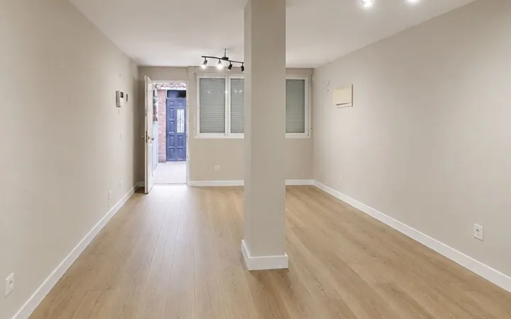 Chalet adosado en Calle de Vedra, Entrevías - Foto 3