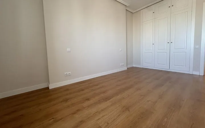 Piso en Calle de Caleruega, Costillares - Foto 11