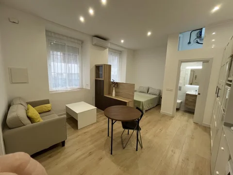 Estudio en  Calle Gabriel Lobo 6 - Foto 1