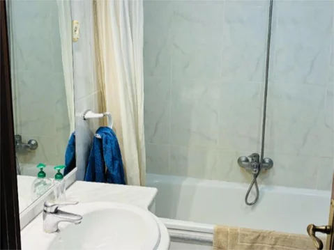 Piso en  Calle del Condado de Treviño 2 - Foto 39