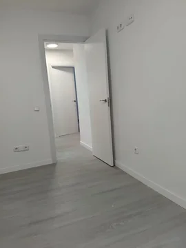 Piso en  Calle de la Giralda - Foto 4