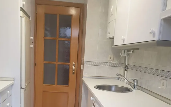 Piso en Calle del Plátano, 8, Valdeacederas - Foto 6