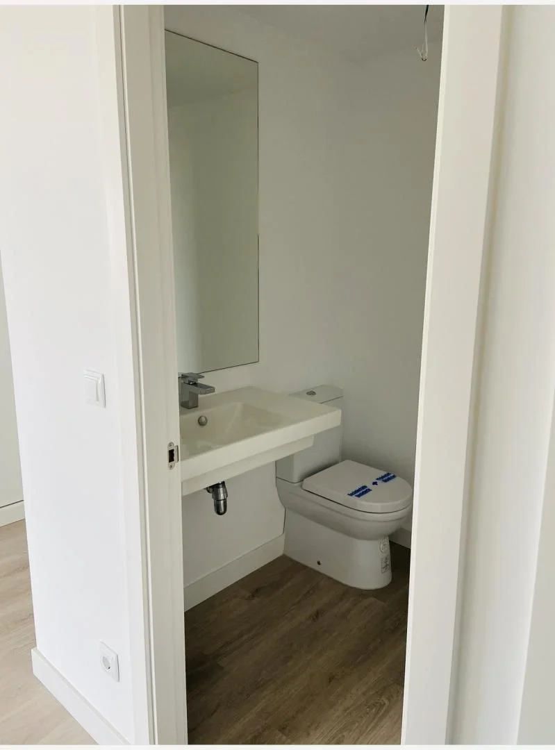 Piso en  Calle de Federica Montseny 8 - Foto 27